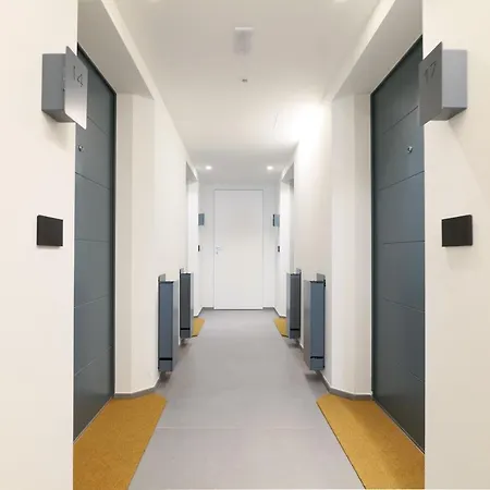 Daire Mila Cavalcabo *